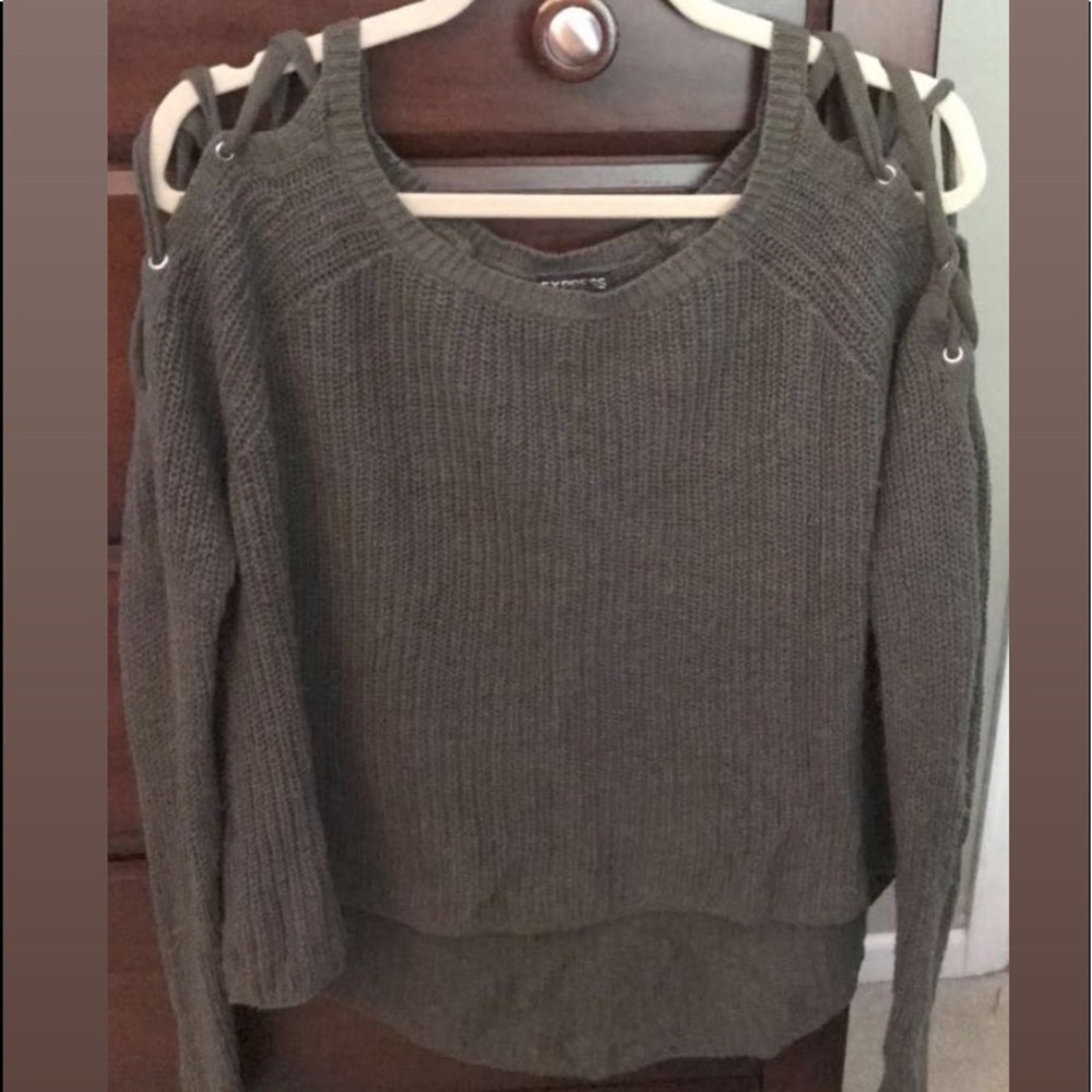 -Sweater